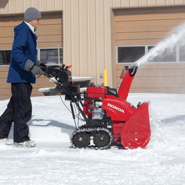 Honda Two Stage 28" Snow Blower w/ Track Drive - Thumbnail 5