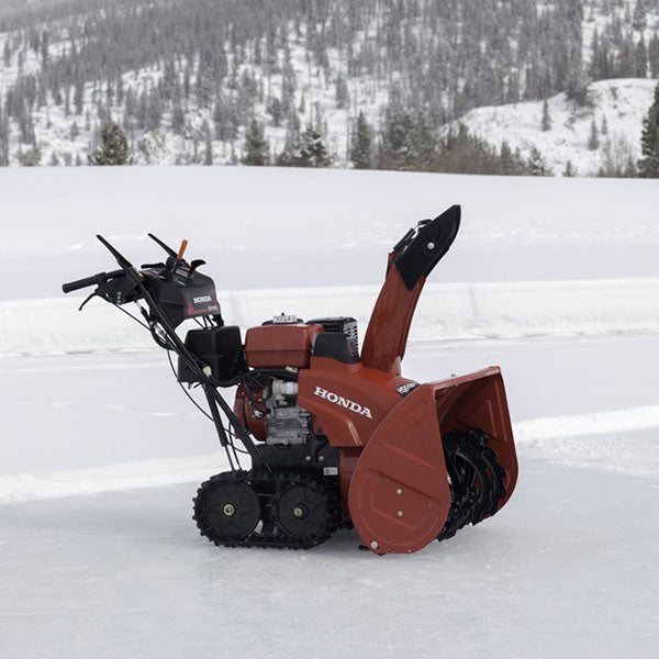 Honda HSS1332APTD 32\" Snow Blower - Thumbnail 5