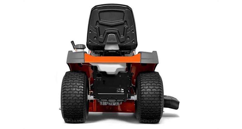 Husqvarna TS 142 Lawn Tractor - Thumbnail 2